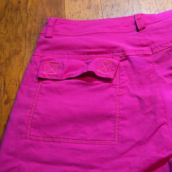 Magenta Title Nine capris, size 6 - Picture 5 of 13